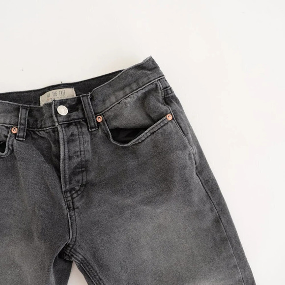 Free People We The Free Black Crop with Raw Hem Denim Jeans Size 25 - Picture 7 of 12